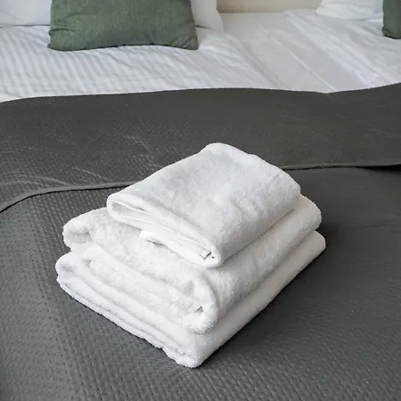 Royal Baths Charming By Bookinghost